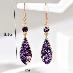 5/$25 Elegant Gold and Purple Dangle Earrings